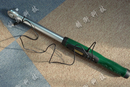 数显扭力扳手