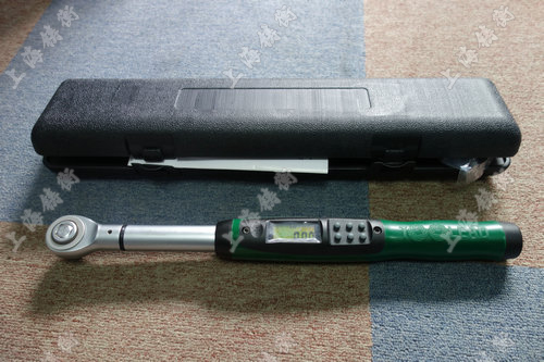 可连电脑的数显扭矩扳手