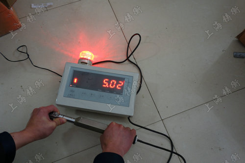 非标式数显扭矩扳手