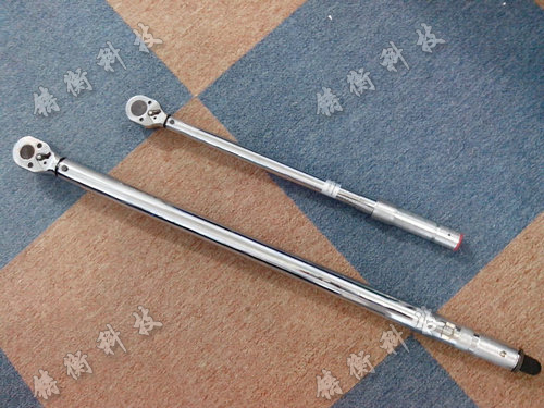预置式扭力扳手