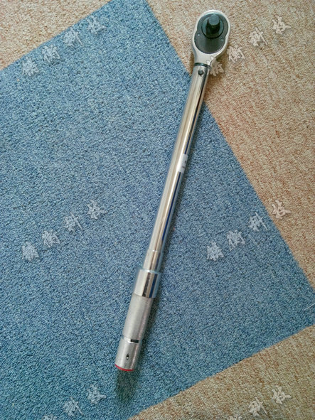 可调式扭矩扳手图片