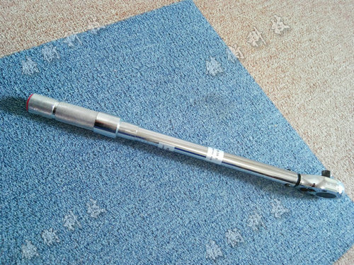 预置式扭矩扳手