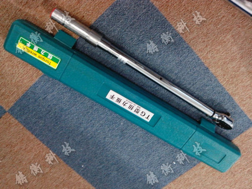 预置扭力扳手图片